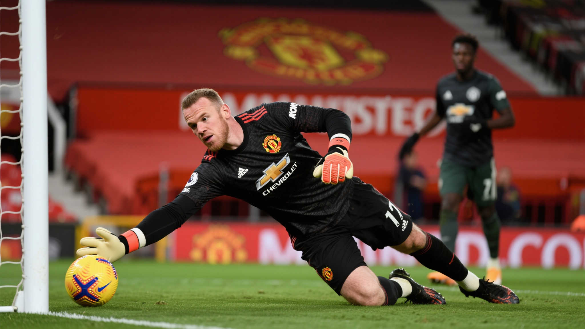 鲁尼：若掌舵曼联引援，首选德赫亚回归，奥斯梅恩与格伊紧随其后